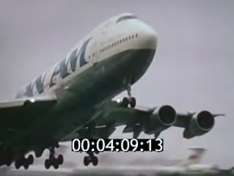Pan Am Boeing 747-121 N740PA "Clipper Ocean Pearl" at Moscow Sheremetyevo Airport, 1989