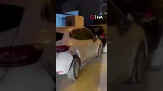 Arnavutköy’de İlginç Kaza: Otomobil  Yan Yattı, O Anlar Kamerada