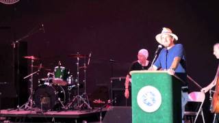Introduction to Hillary Foxsong @ 'Just Wild About Harry' Chapin Concert 2010