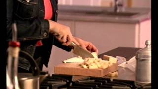 Nigella Lawson: Cheese Fondue: Express