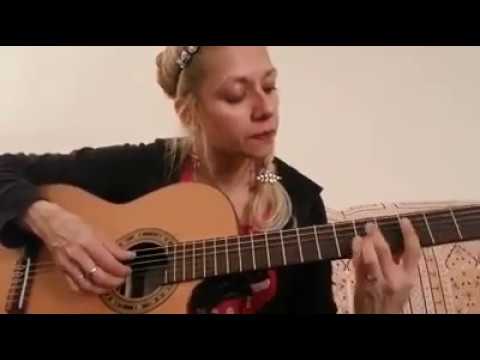 The Christmas Song (Nat King Cole instrumental guitar cover by Kayka)