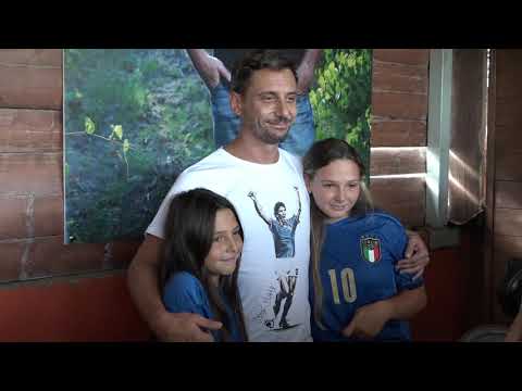 Bucine (Ar). "Paolo uno di noi" intitolato lo stadio a Paolo Rossi