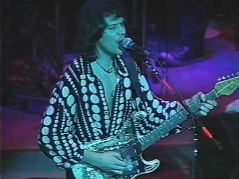 Owner Of A Lonely Heart / Yes - Live