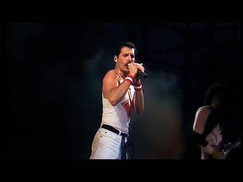 Videoclip de Now I'm Here (Live At Milton Keynes Bowl / June 1982) — Queen