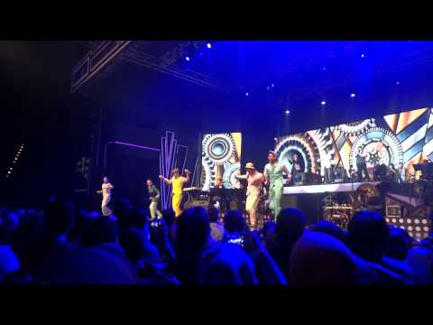Kahitna & 5Romeo ~ Cantik (Irreplaceable Konser Takkan Terganti)