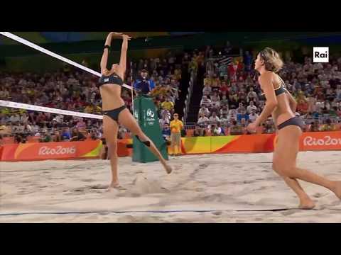 Beach volleyball hand setting technique