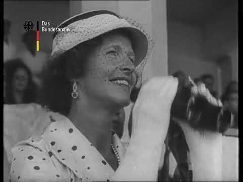 Deutsches Derby 1955 - Siegerin Lustige