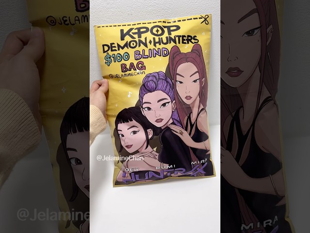 Vídeo relacionado con KPop Demon Hunters 20 paquetes de figuritas, 100 pegatinas oficiales