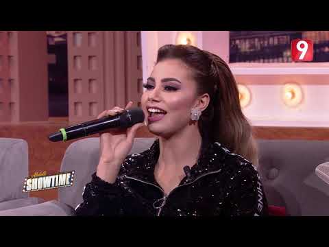 Abdelli Showtime |  شيرين اللجمي تهدي أغنية للبنات العازبات