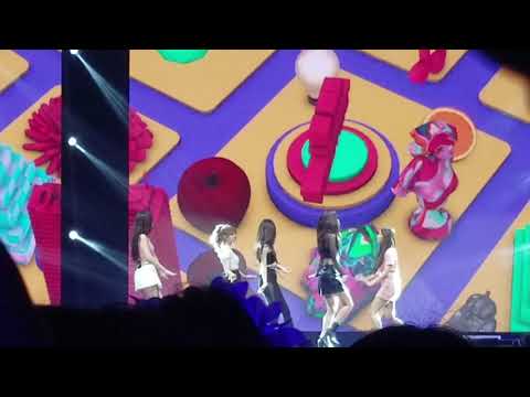Red Velvet @ KCON NY DAY 1 - Rookie - LIVE Concert