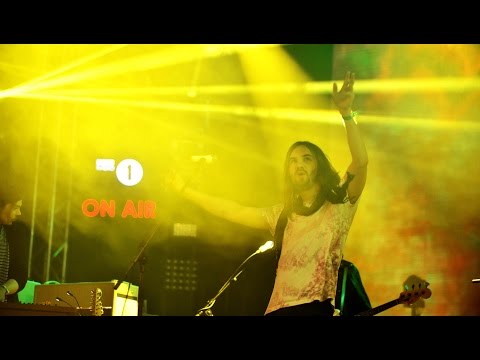 Tame Impala - Let It Happen (Radio 1's Big Weekend 2016)