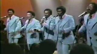 The Spinners -  Could It  Be I&#39;m Falling In Love - Live 1973