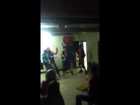 Ondo kamp 2013!! Bonte avond!! Dikke party!!