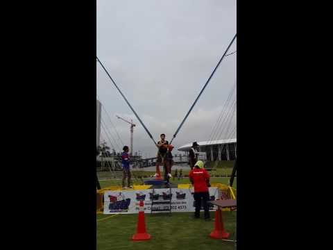 Reverse Bungee at ChurpOut 2013 (Xiong)