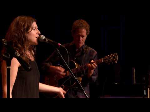 Mirah - Words Cannot Describe (eTown webisode #1103)