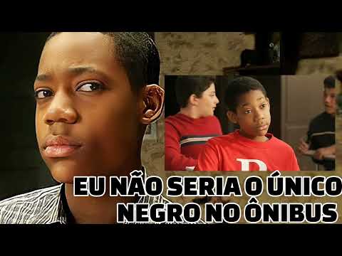 [EFEITO SONORO] EU NÃO SERIA O ÚNICO NEGRO NO ÔNIBUS CHRIS
