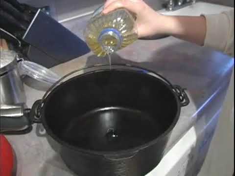 How to Grease a Dutch Oven