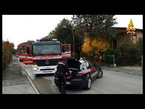 VILLETTA A FUOCO: USTIONATO IL PROPRIETARIO