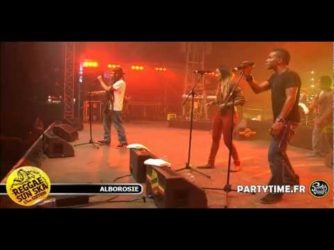 ALBOROSIE - Live HD at Reggae Sun Ska 2012 by Partytime.fr