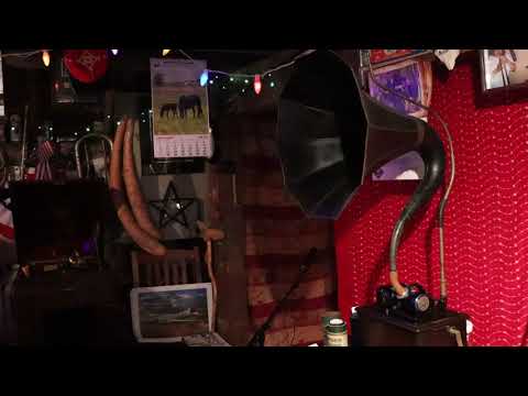 Song "Tramp-Tramp-Tramp" Edison 4 minute Blue Amberol Record.