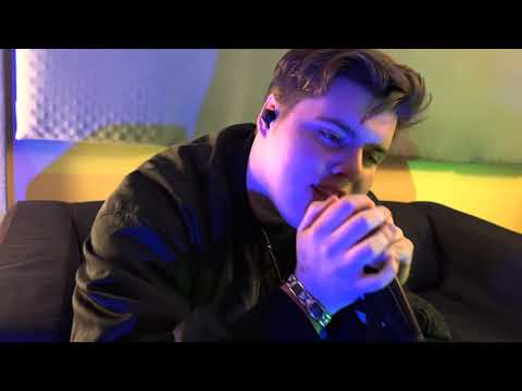 Livingston - Message in a Bottle (One Take Acoustic)