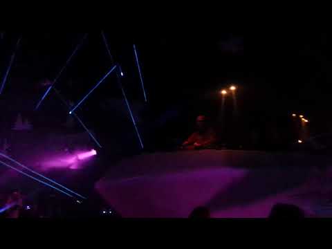 Talla 2XLC vs Taucher @ We love Technoclub 2017