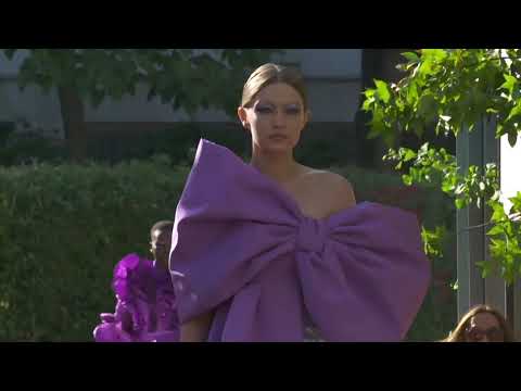 Valentino Haute Couture Fall/Winter 2019-2020