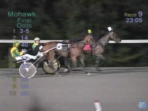 Bucki, Mohawk 2010/7/24 Armbro-Flight