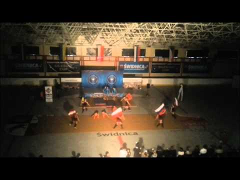 Występ szkolnej Drużyny Cheerleaders  - Silesian Cup 2015