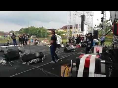 cek sound JAMRUD feat piyu padi live pati 2019