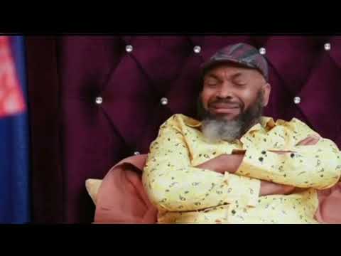 Mimi has served Willie breakfast and chief dona is already planning Willie's burial 😂 #myflatmates 