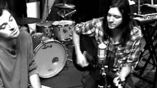 FAMILY OF THE YEAR - Summer Girl