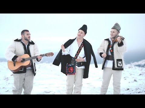 Ionut Chis si Bogdan Bizău - O zinit Crăciunul iară