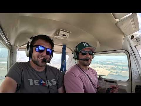 How a G650 A&P mechanic became a PILOT