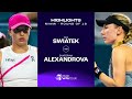 Iga Swiatek vs. Ekaterina Alexandrova | 2024 Miami Round of 16 | WTA Match Highlights