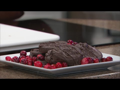 Chocolate dipped cranberry sauce