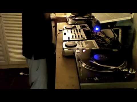DJ ROBIN HOOD UK Funky TenMin MiniMix - Lil Silva, Crazy Cousinz, Gypsy Woman, Emotions