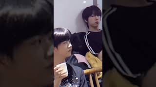 Download lagu Runrui lagi niruin bowen tp lucu weh 🤭👉👈  #tffamily #gen4 #Yangbowen #and zhanghanrui #socute mp3