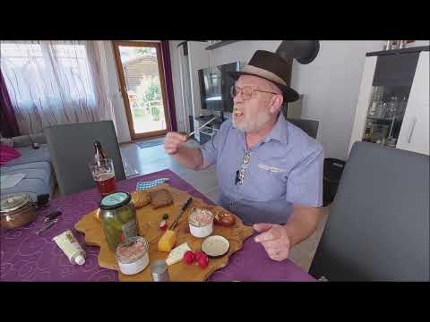 A little snack with you