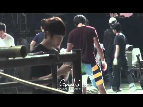 110527 2JUN after rehearsal @ Dream Concert