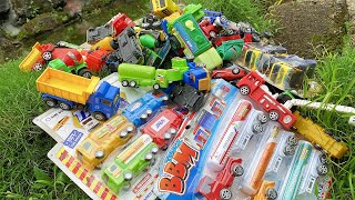 Download lagu Find Newest Toys, Garbage Truck, Ambulance, Excavator, Fire Engine, Sand Truck, Jeep Car mp3