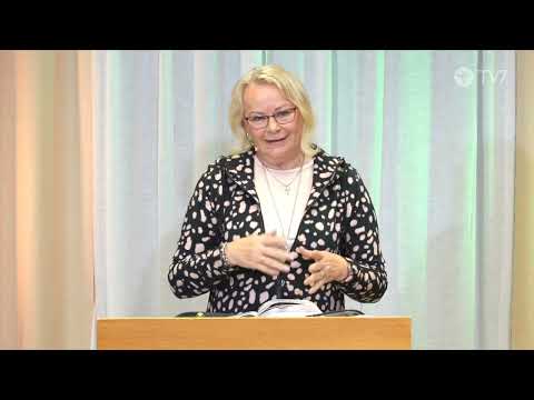 Pirkko Vesavaara - Jeesus seurakunnan pää