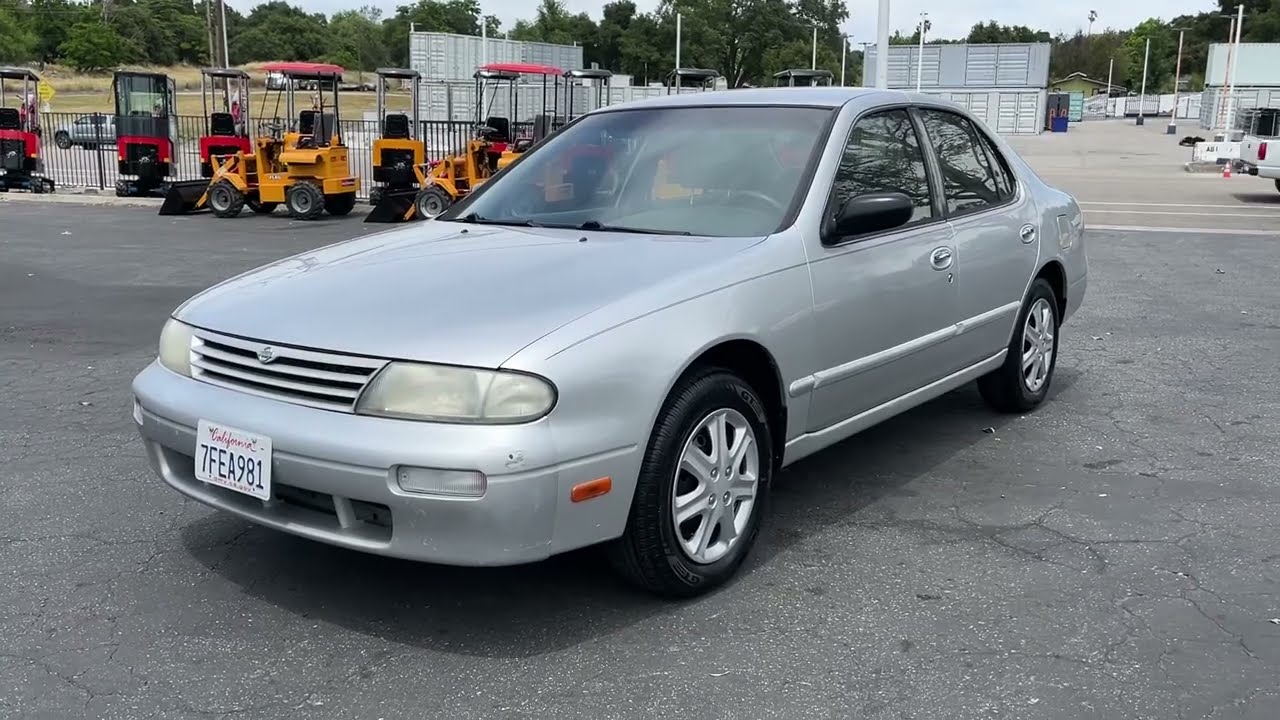 1995 Nissan Altima w/ 139k Miles