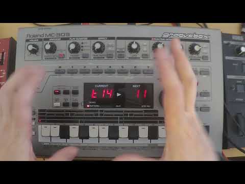 Roland MC 303 Tutorial Two - The Arpeggiator