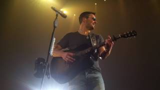 Eric Church - Looking Out My Backdoor (Creedence Clearwater Revival Cover) Peoria, IL 5/12/2017