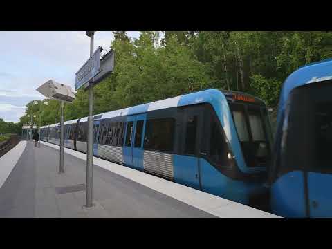 Suécia, Estocolmo, viagem de metrô de Brommaplan para Råcksta