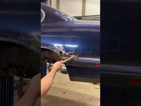 That will buff right out - BMW E34 M5 Fender Rust - Engine Rebuild and Full Automotive Restoration