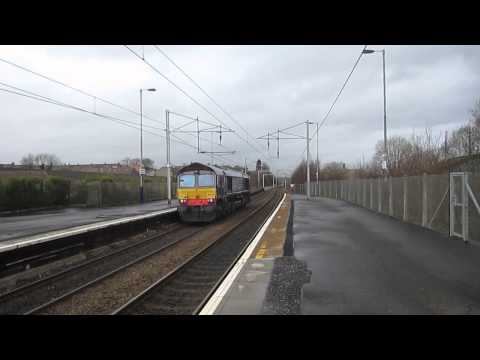 66422 at Coatbridge Central. 25/02/14