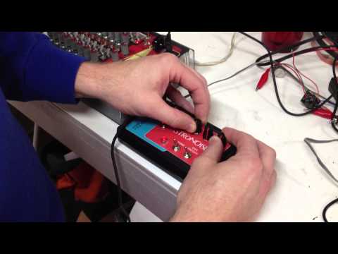 Synthrotek AstroNoise Atari Junk Console build with 16 Step Analog Sequencer Oscillator DEMO