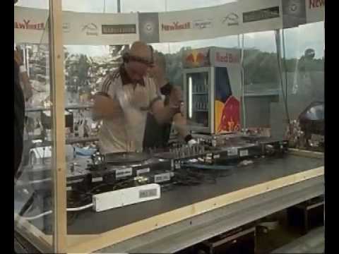 DJ TOMCRAFT Loneliness (Live At Love Parade 2003)